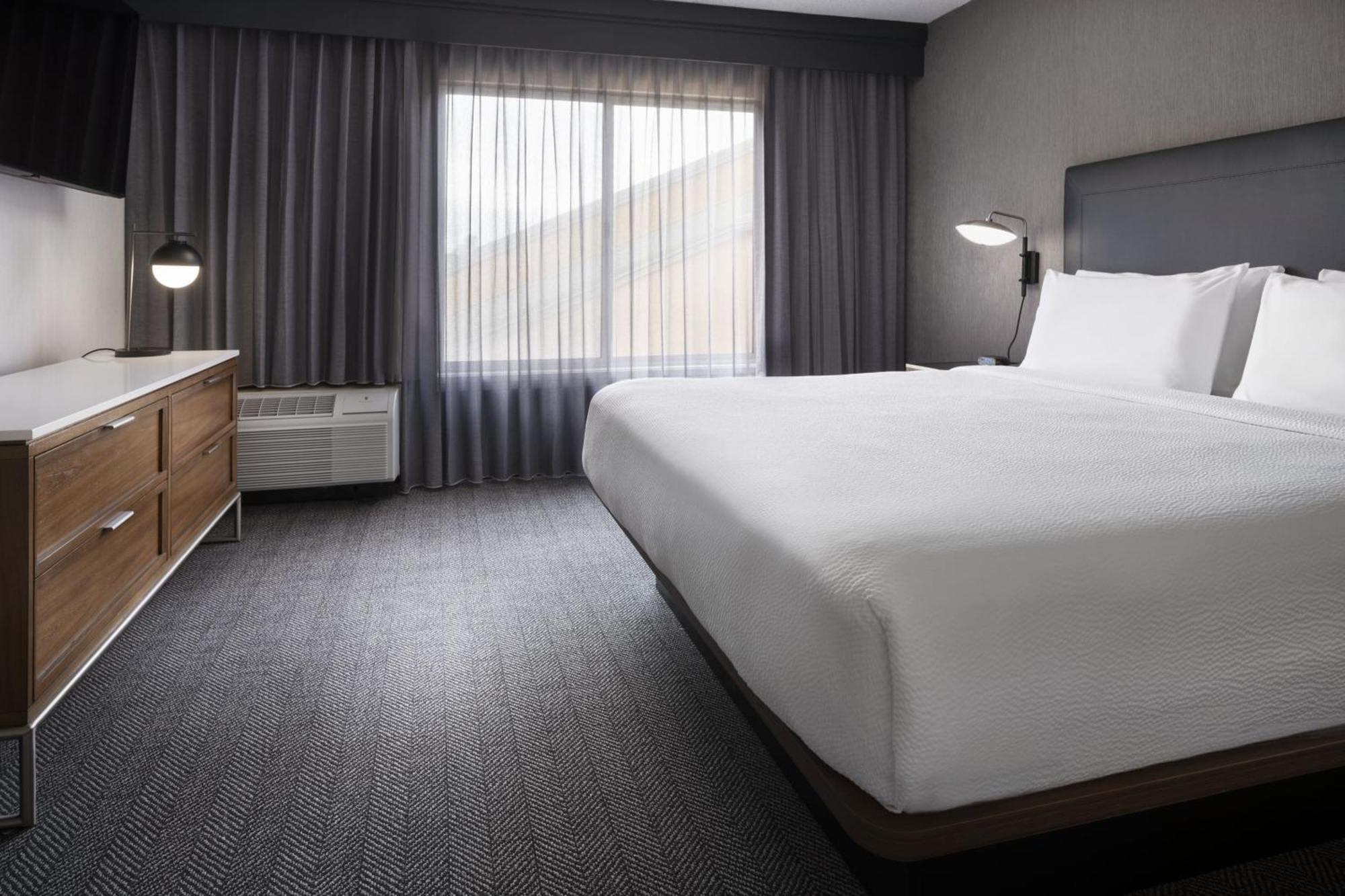 Courtyard By Marriott San Mateo Foster City Eksteriør bilde