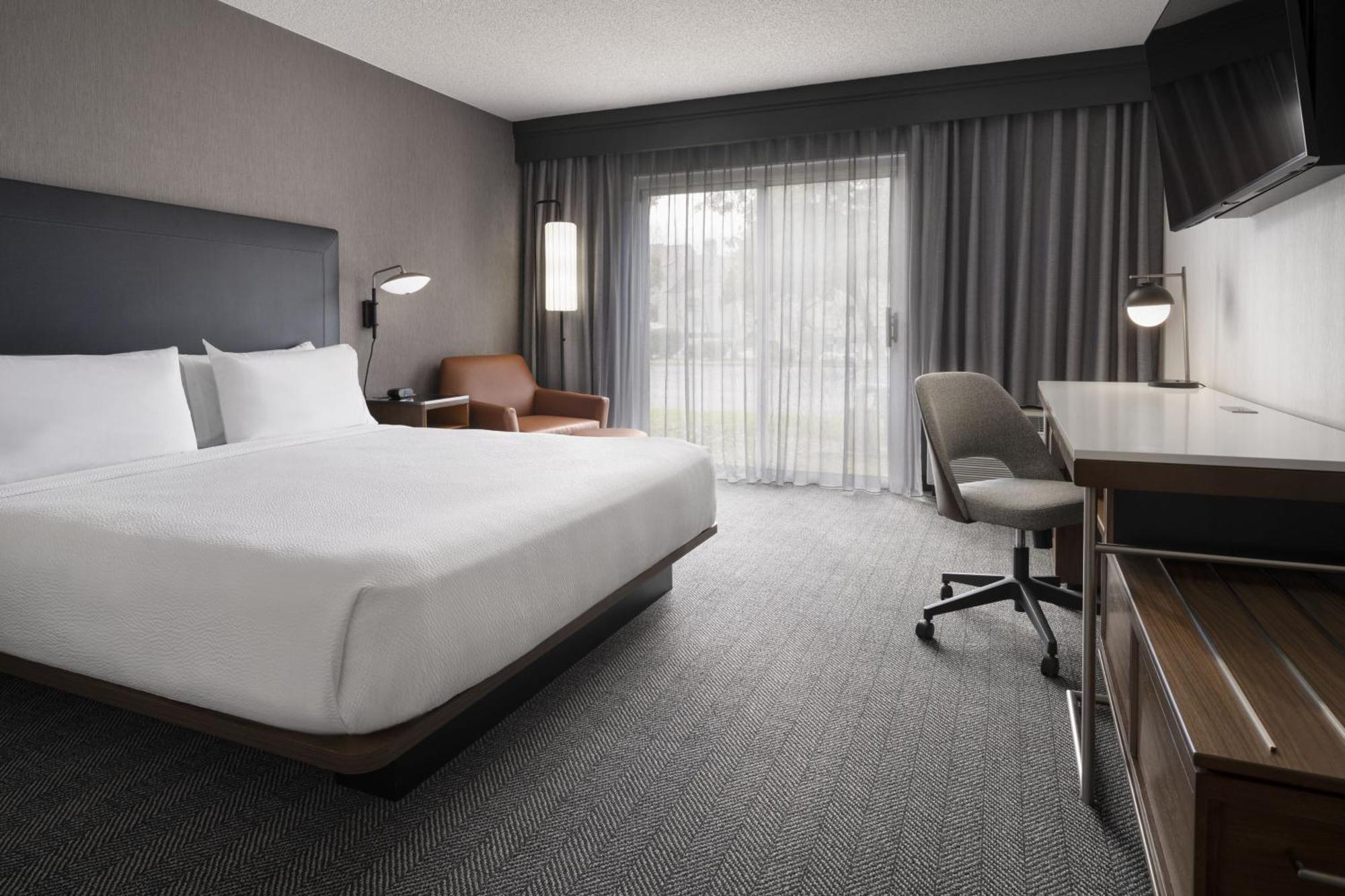 Courtyard By Marriott San Mateo Foster City Hotell Eksteriør bilde