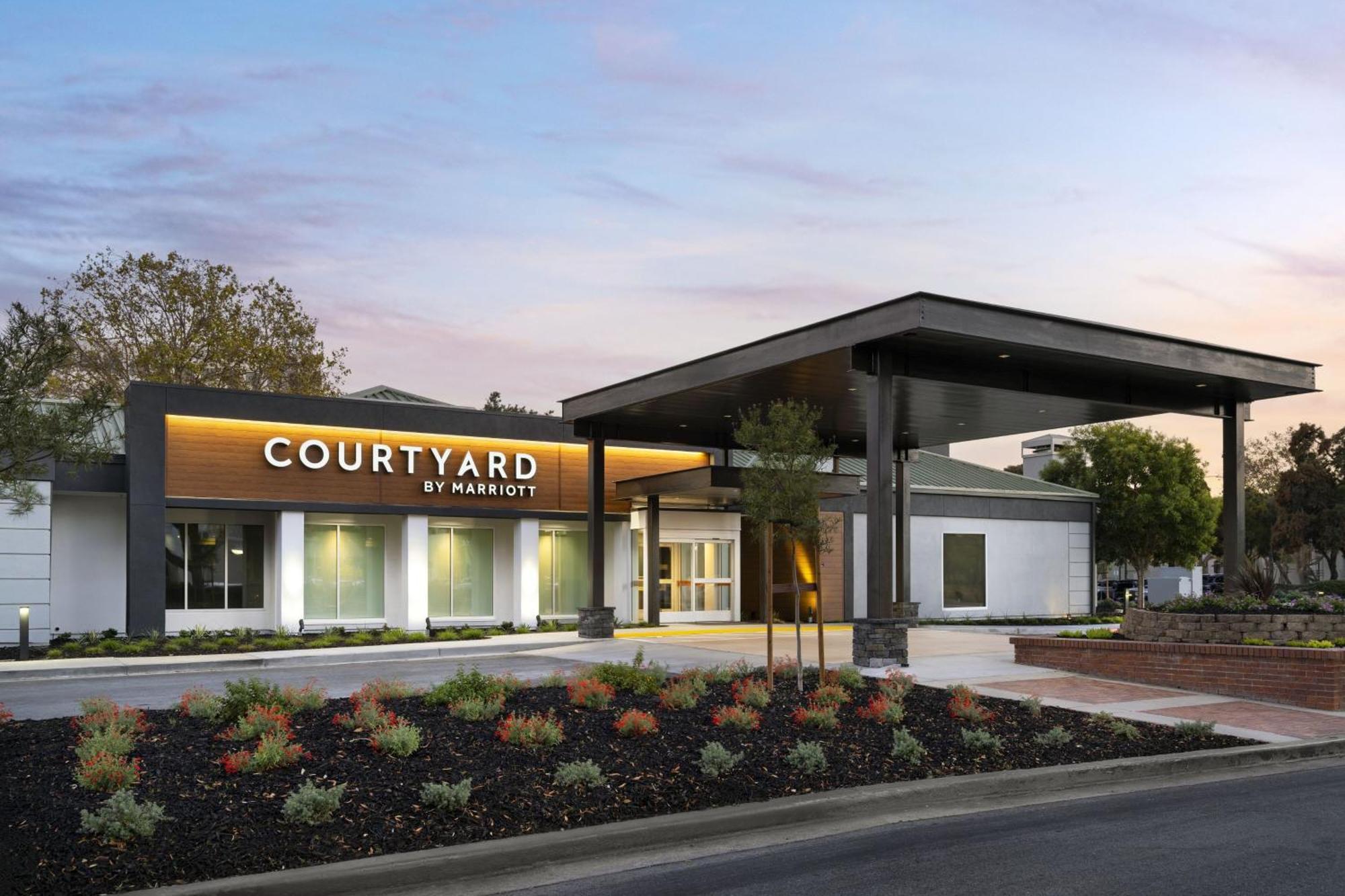 Courtyard By Marriott San Mateo Foster City Hotell Eksteriør bilde