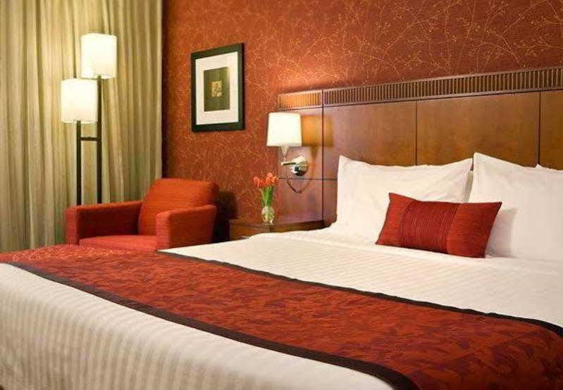 Courtyard By Marriott San Mateo Foster City Eksteriør bilde